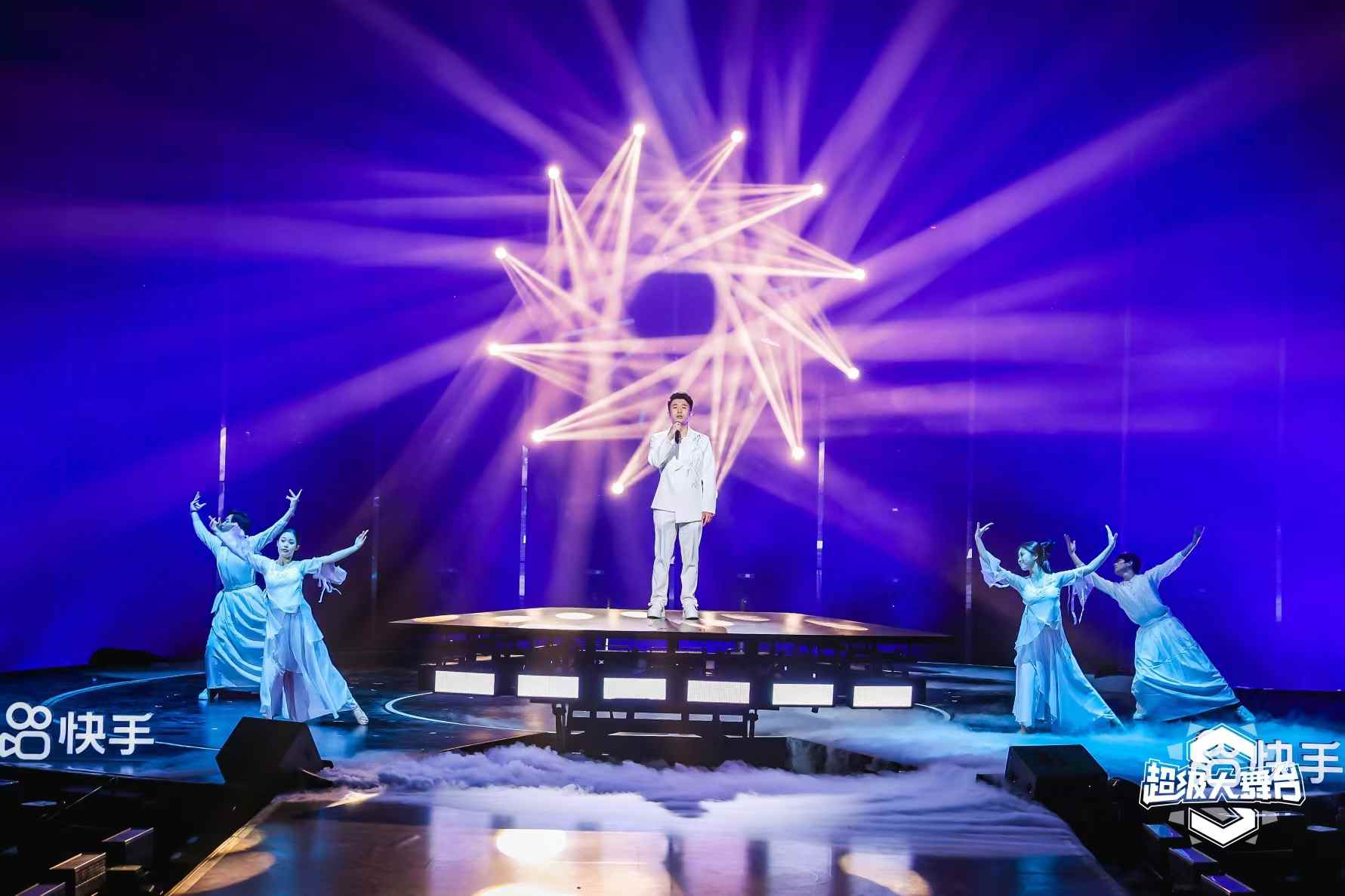 壹玖玖陆2025-10-1016.03.39