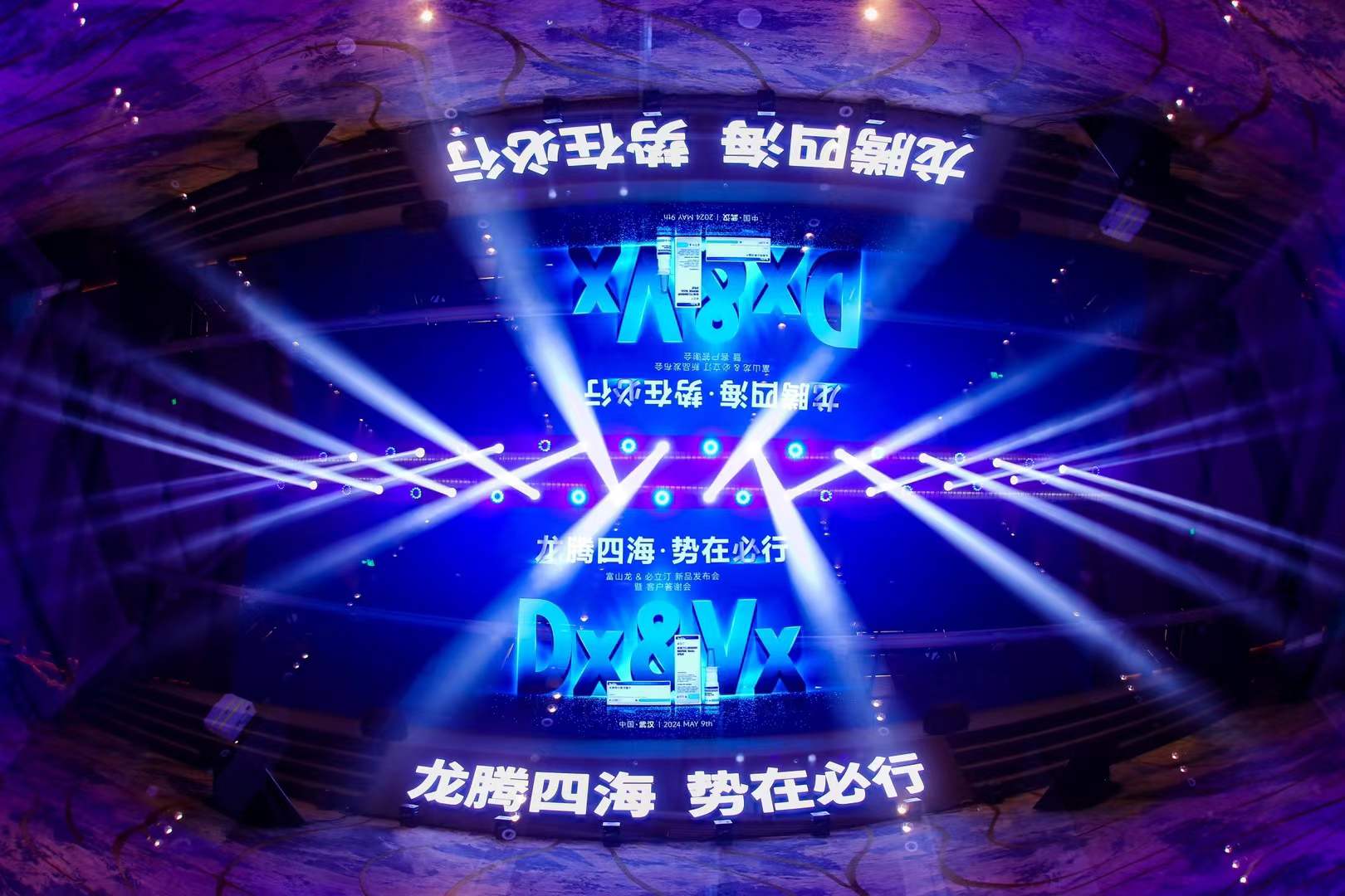 壹玖玖陆2025-10-1016.00.52