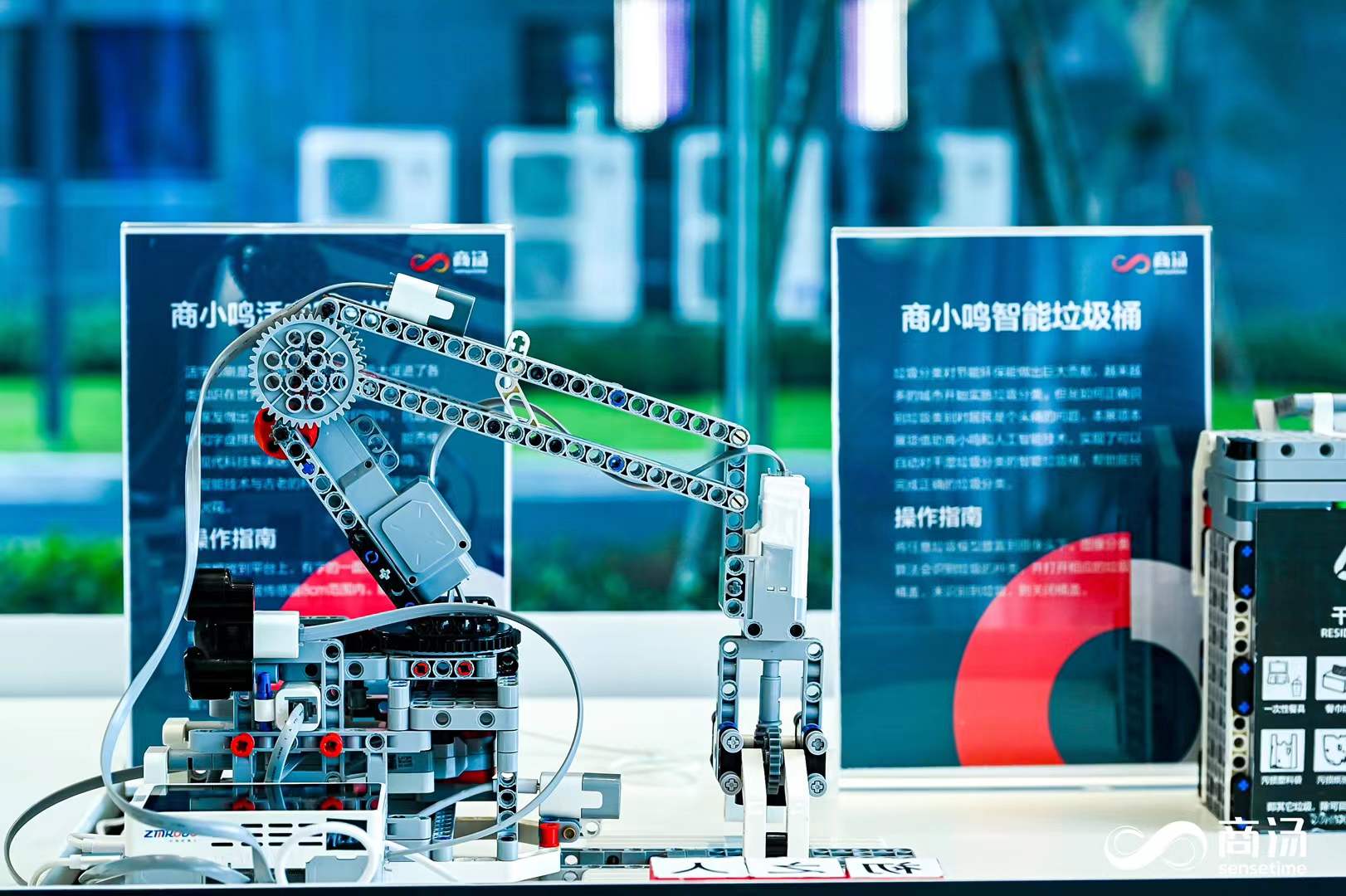 壹玖玖陆2025-10-1017.27.17 壹玖玖陆2025-10-1017.27.17