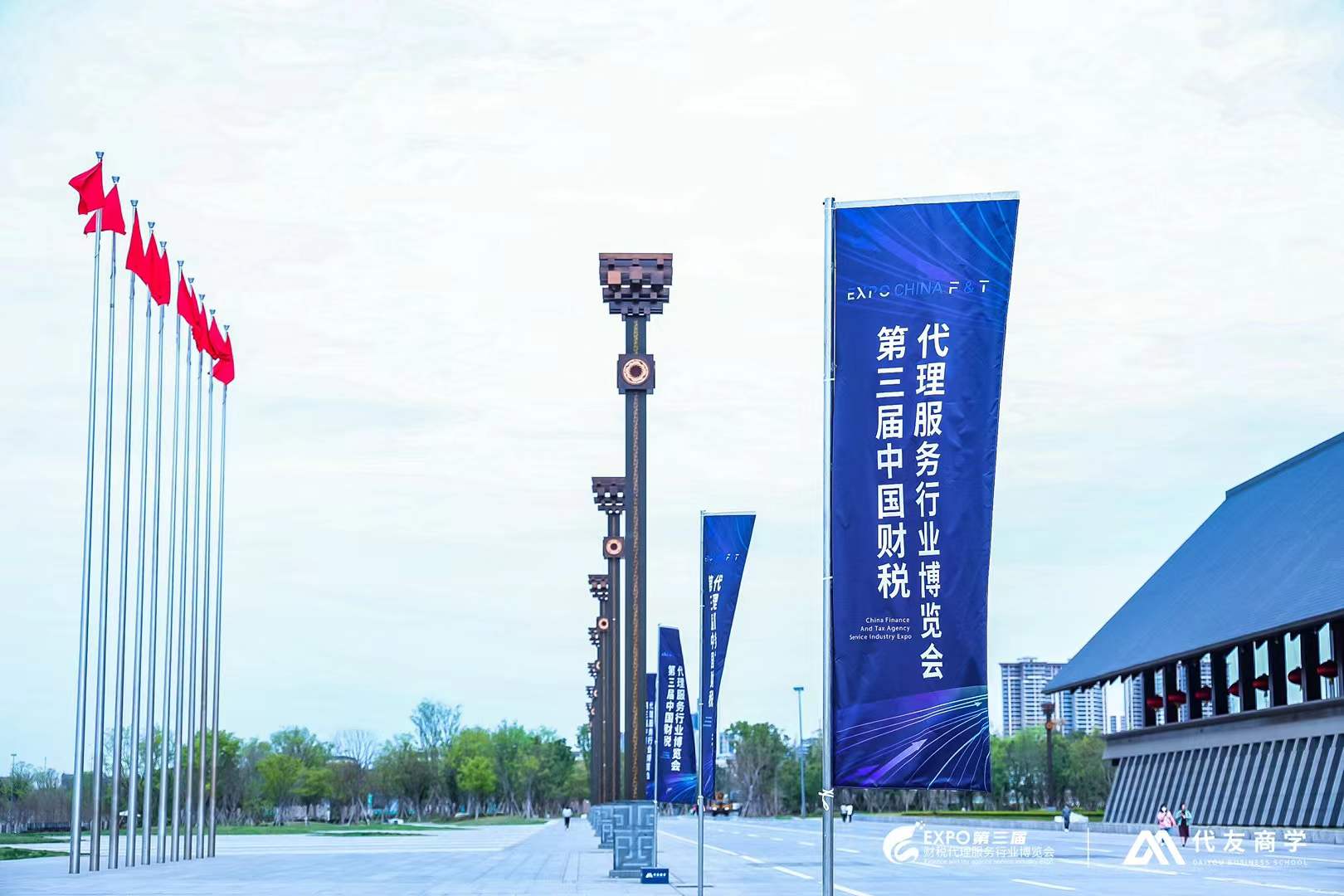 壹玖玖陆2025-10-1015.53.15