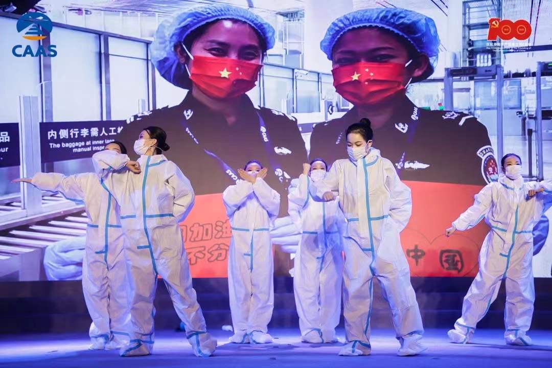 壹玖玖陆2025-10-1014.25.46