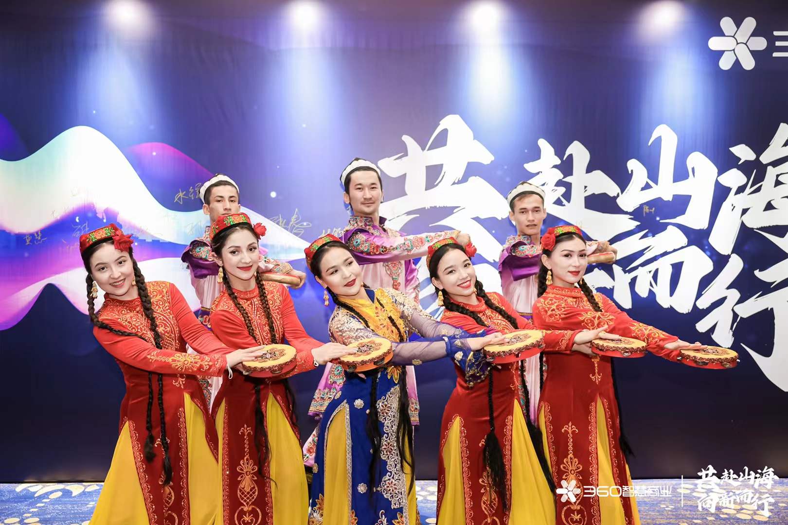 壹玖玖陆2025-10-1015.58.08