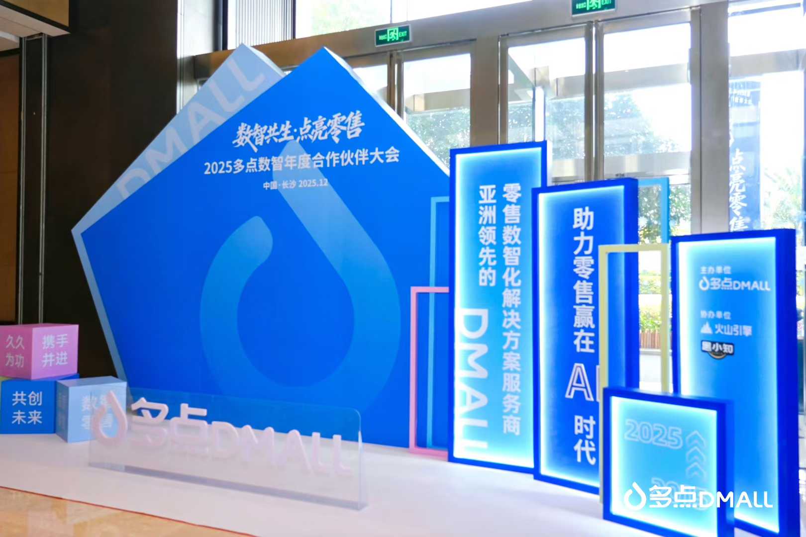 0d56a33ea6835eb2dec9177c4b3440fb