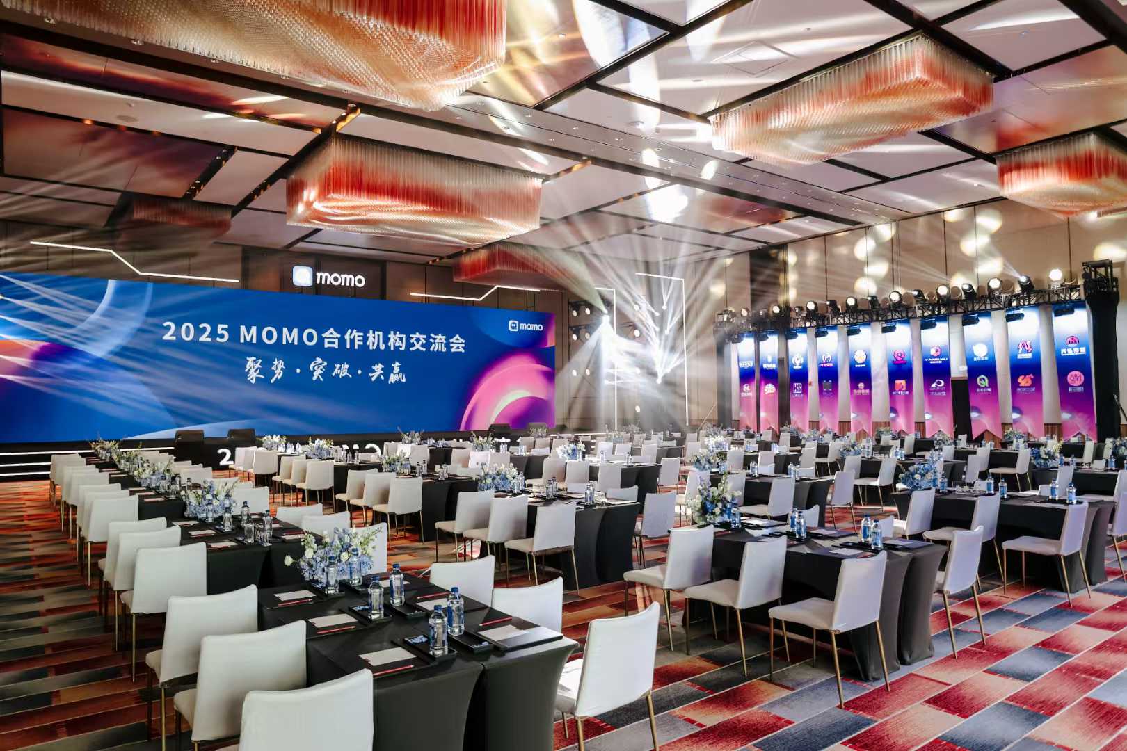 65d61f7dbb6e611a53124e5a2171982b